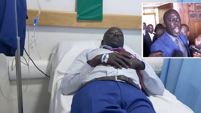 Coups de poings au parlement: deux députés ougandais se livrent à une violente bagarre
